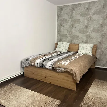 Cu 4 * Крайова